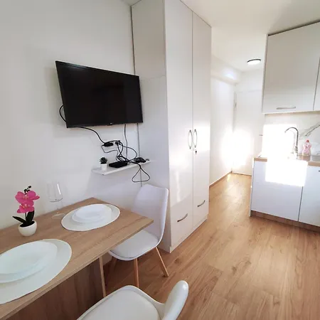 Twin 2 卢布尔雅那